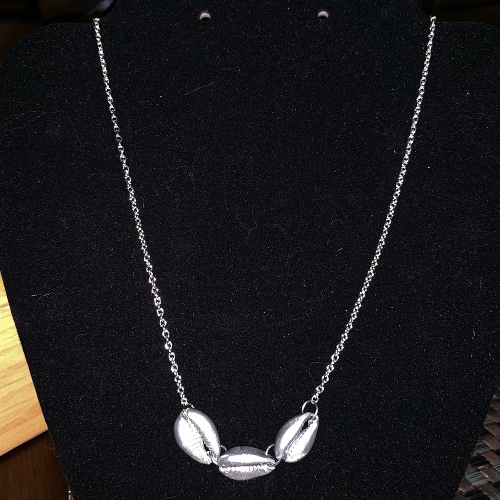 Silver cowrie Shell Necklace